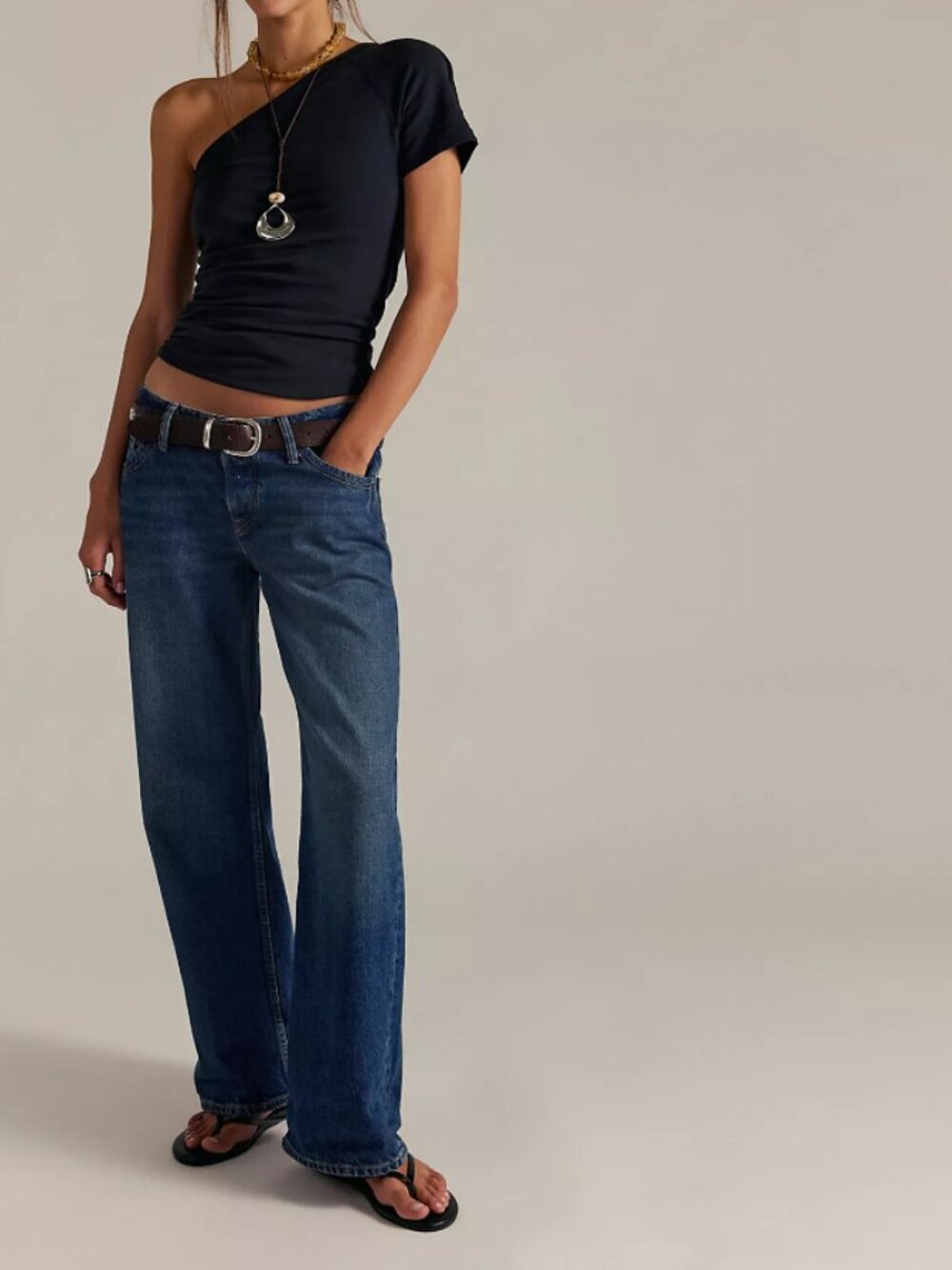 NWT Free People Tennessee Low-Rise Boyfriend Jeans in Outlaw Short
